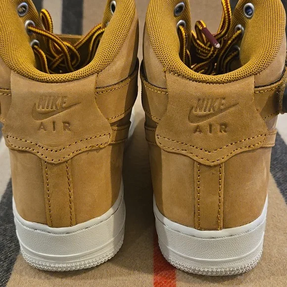 Nike Air Force 1 "Wheat" Size Y 7 - Picture 3 of 5